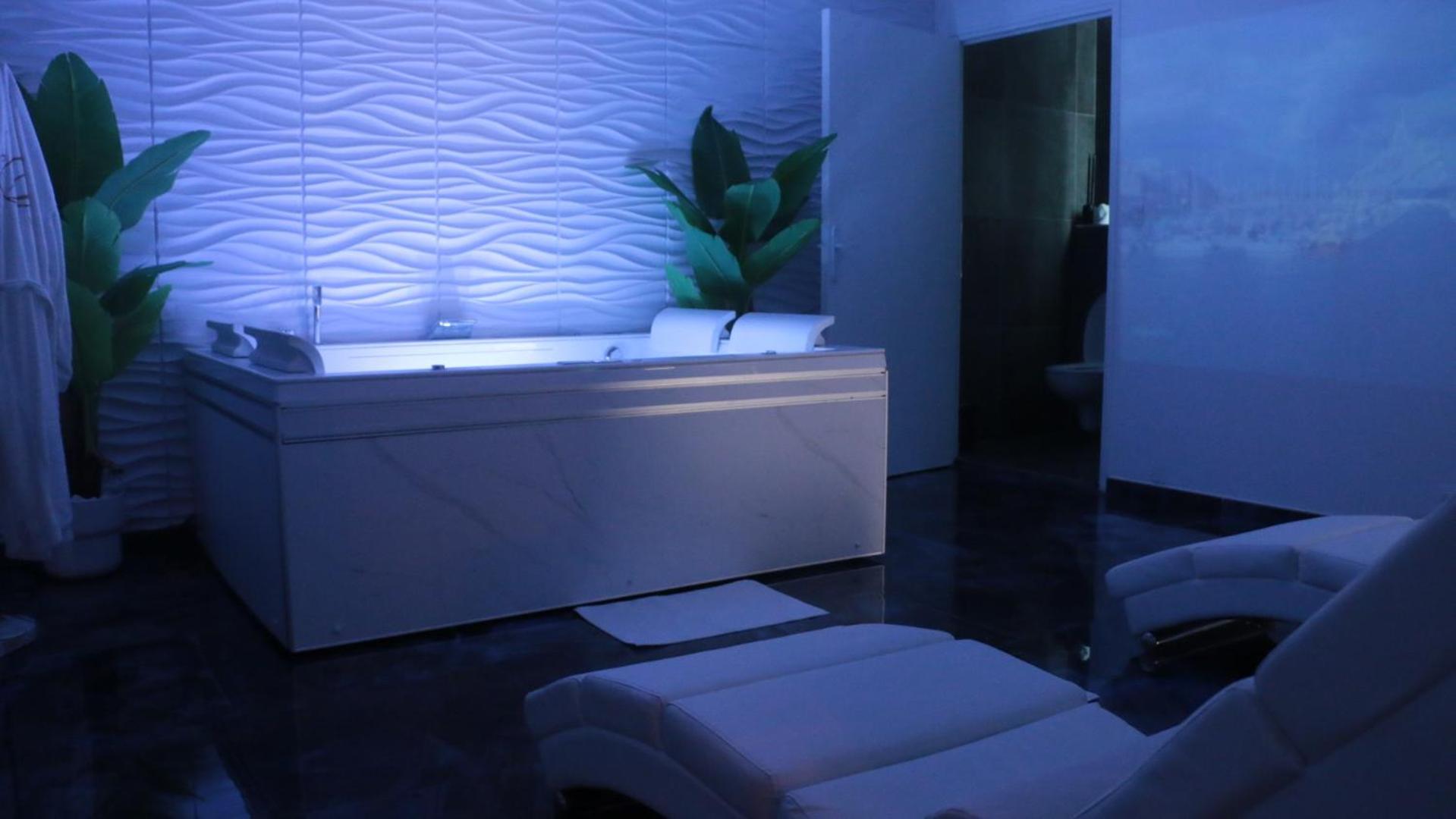 Dima Suite Jacuzzi Privatif Vedène Extérieur photo